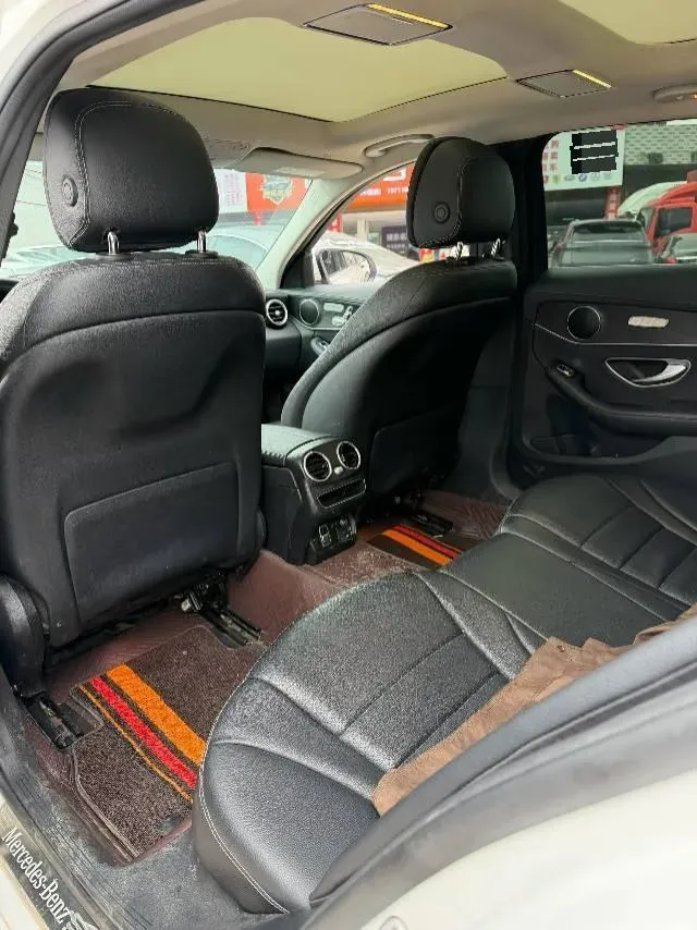 2021 Mercedes-Benz C Class 1.5T 184HP L4 9AT,autocango,china used car exporter,china ev exporter,chinese used car exporter,chinese used ev exporter