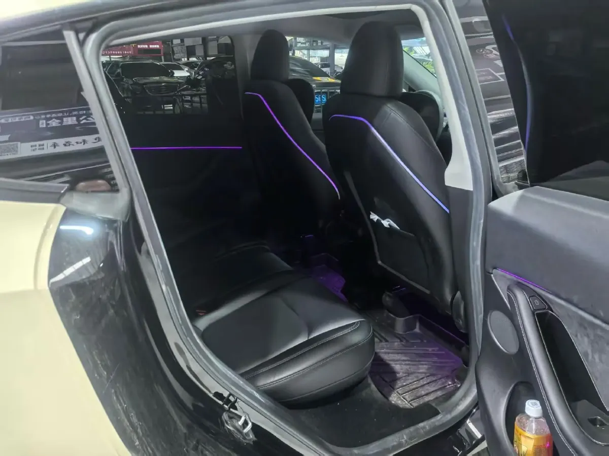 2022 Tesla Model Y BEV 60KWH,autocango,china used car exporter,china ev exporter,chinese used car exporter,chinese used ev exporter