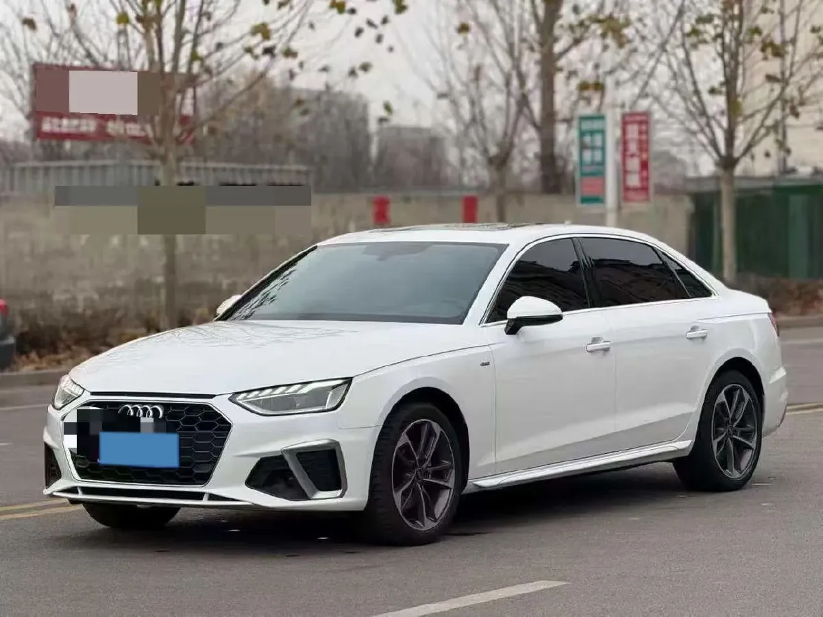 2023 Audi A4L 2.0T 190HP L4 7DCT,autocango,china used car exporter,china ev exporter,chinese used car exporter,chinese used ev exporter