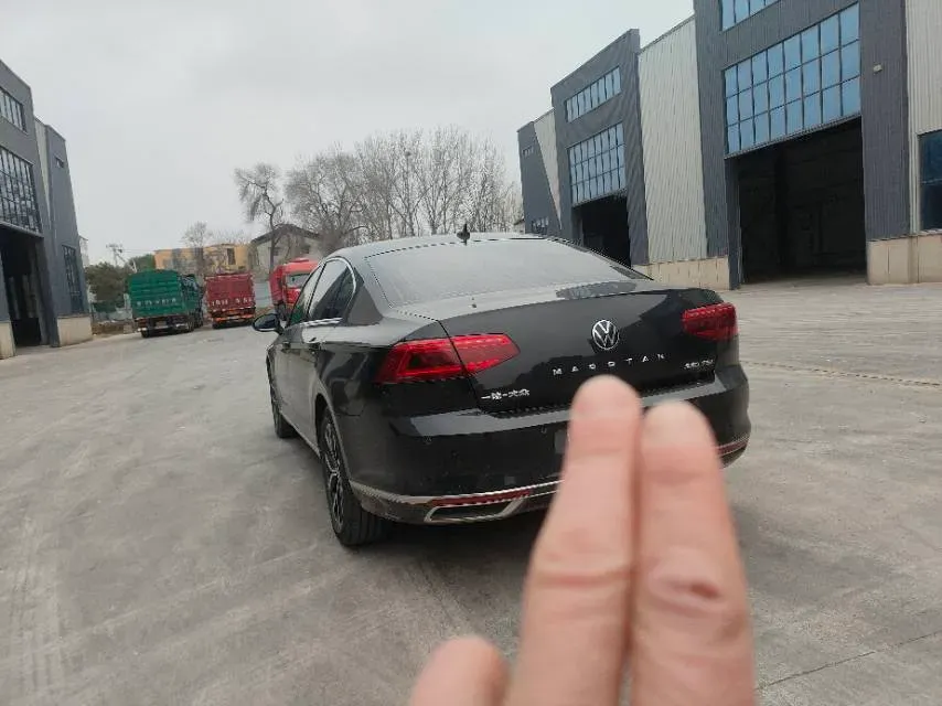 2020 Volkswagen Magotan 2.0T 186HP L4 7DCT,autocango,china used car exporter,china ev exporter,chinese used car exporter,chinese used ev exporter