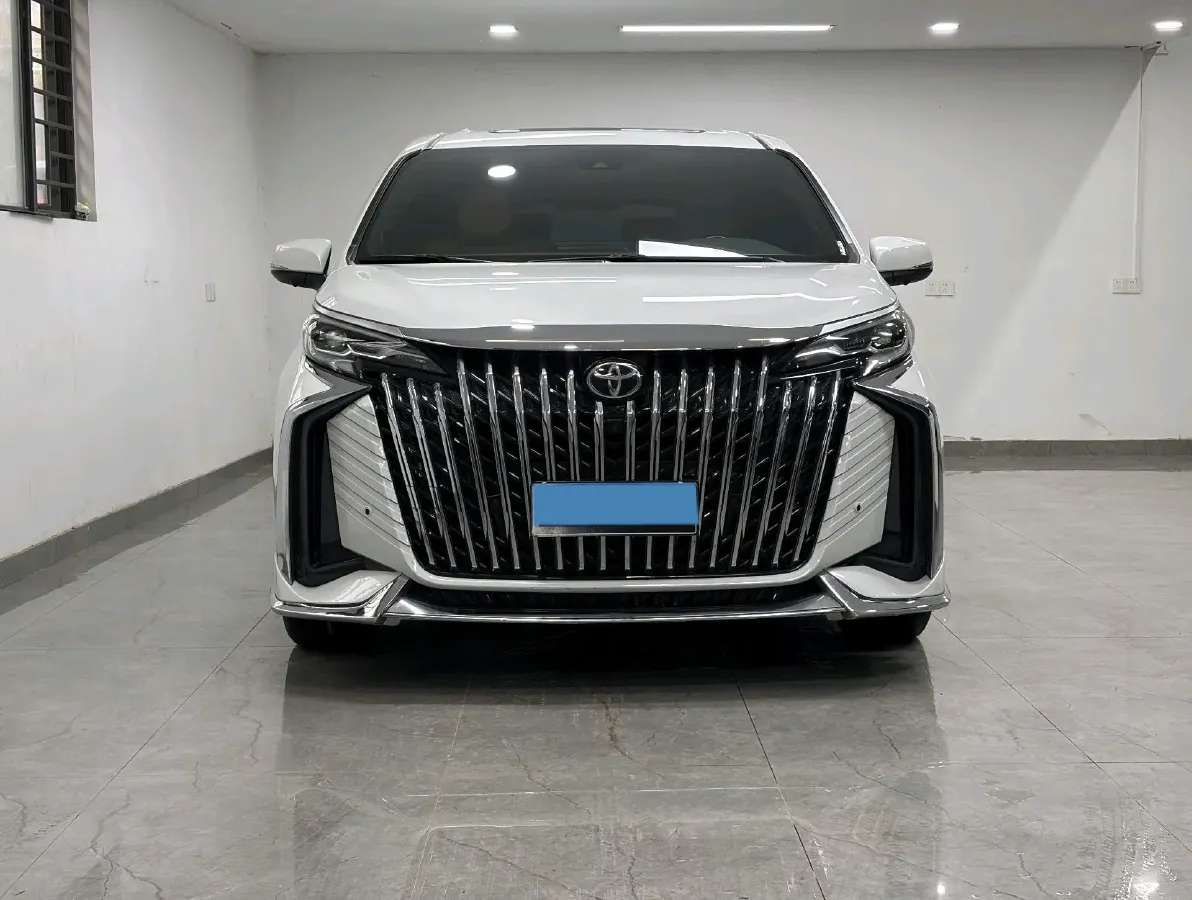 2024 Toyota Sienna 2.5L 189HP L4 E-CVT Hybrid,autocango,china used car exporter,china ev exporter,chinese used car exporter,chinese used ev exporter