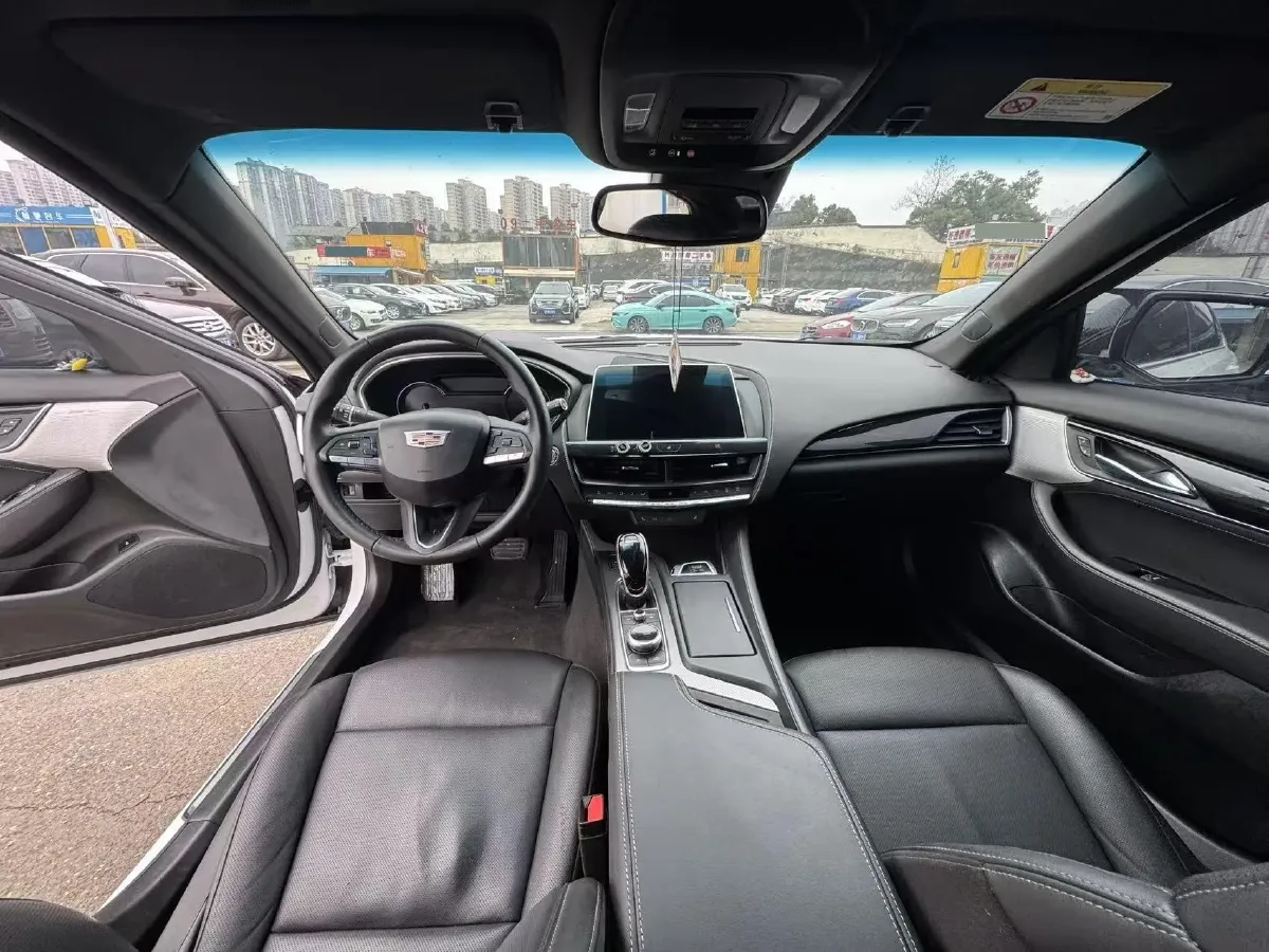 2021 Cadillac CT5 2.0T 237HP L4 10AT,autocango,china used car exporter,china ev exporter,chinese used car exporter,chinese used ev exporter