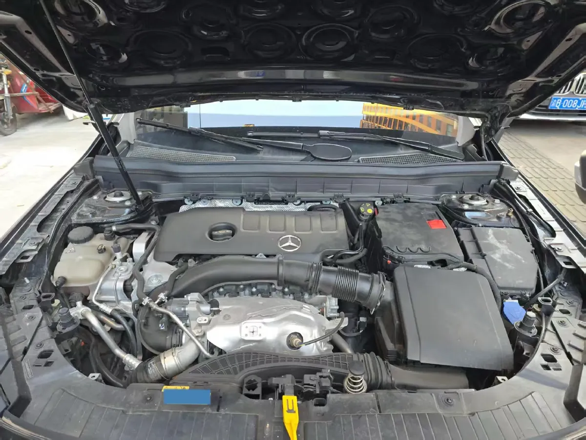 2023 Mercedes-Benz GLB Class 2.0T 190HP L4 8DCT,autocango,china used car exporter,china ev exporter,chinese used car exporter,chinese used ev exporter