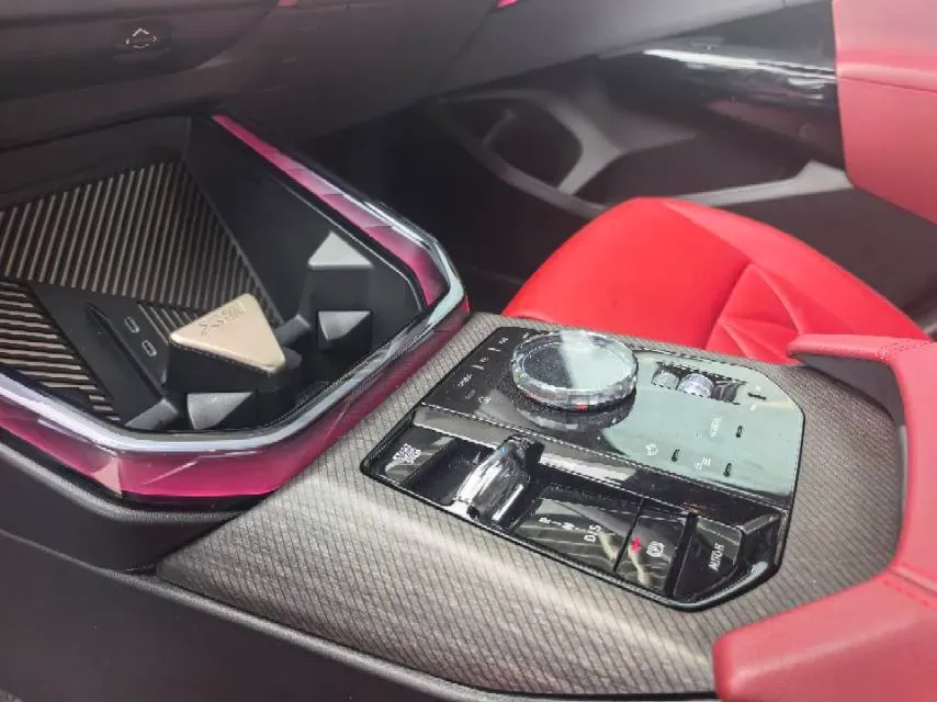 2025 BMW X3 2.0T 258HP L4 8AT,autocango,china used car exporter,china ev exporter,chinese used car exporter,chinese used ev exporter