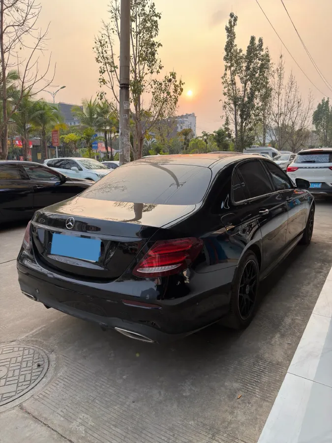 2020 Mercedes-Benz E Class 2.0T 258HP L4 9AT,autocango,china used car exporter,china ev exporter,chinese used car exporter,chinese used ev exporter