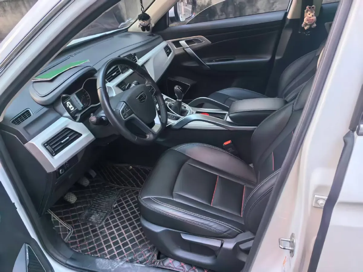 2018 Roewe RX5 1.5T 169HP L4 6MT,autocango,china used car exporter,china ev exporter,chinese used car exporter,chinese used ev exporter