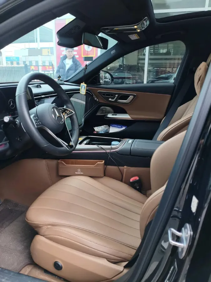 2025 Mercedes-Benz E Class 2.0T 258HP L4 9AT,autocango,china used car exporter,china ev exporter,chinese used car exporter,chinese used ev exporter