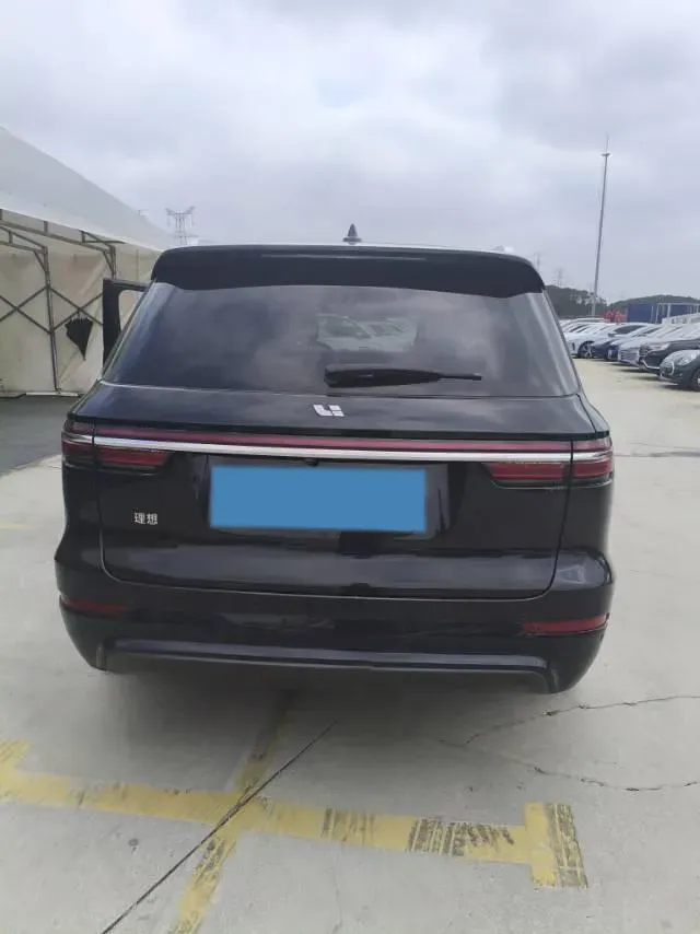 2020 Li ONE Range Extended 131HP REEV 40.5KWH,autocango,china used car exporter,china ev exporter,chinese used car exporter,chinese used ev exporter