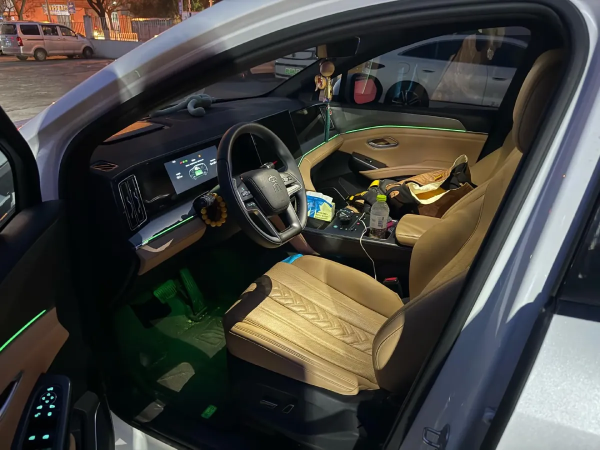 2024 BYD SongL DM-i 1.5L 101HP L4 E-CVT PHEV 18.3KWH,autocango,china used car exporter,china ev exporter,chinese used car exporter,chinese used ev exporter