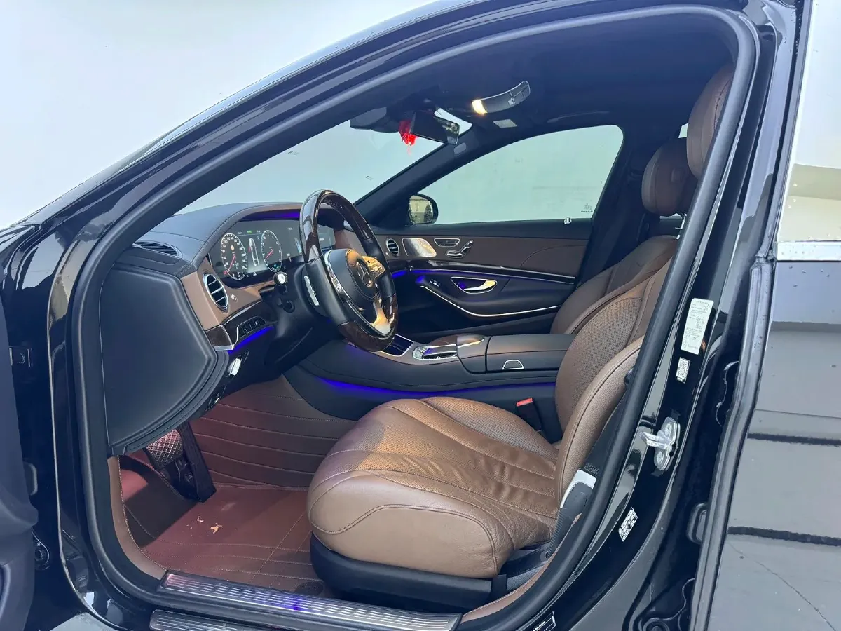 2020 Mercedes-Benz S Class 3.0T 299HP L6 9AT,autocango,china used car exporter,china ev exporter,chinese used car exporter,chinese used ev exporter