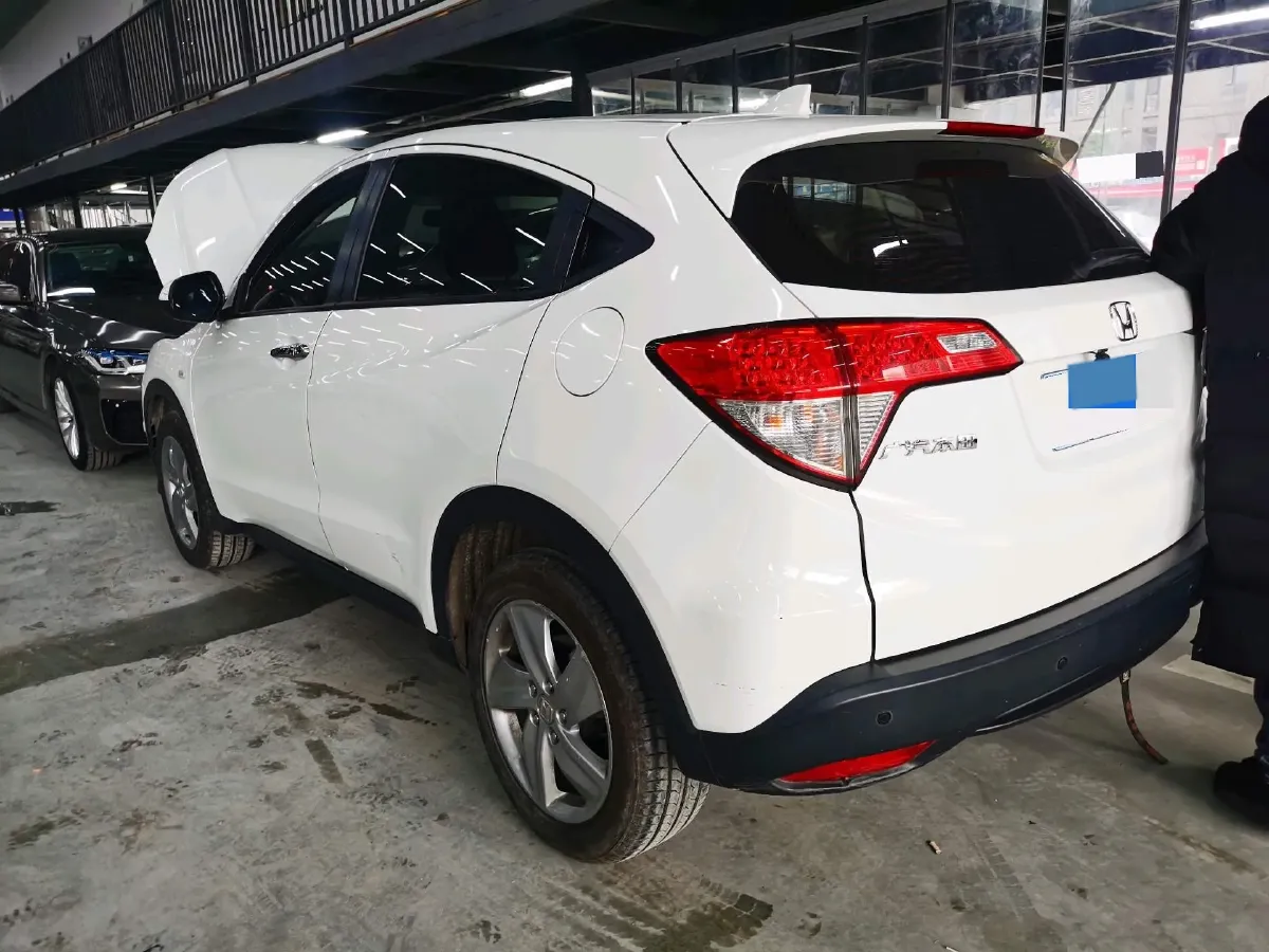 2020 Honda Vezel 1.5L 131HP L4 CVT,autocango,china used car exporter,china ev exporter,chinese used car exporter,chinese used ev exporter