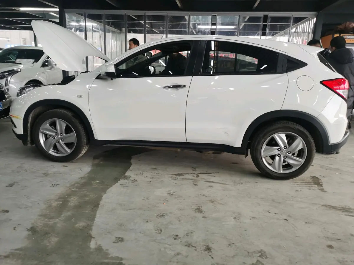2020 Honda Vezel 1.5L 131HP L4 CVT,autocango,china used car exporter,china ev exporter,chinese used car exporter,chinese used ev exporter