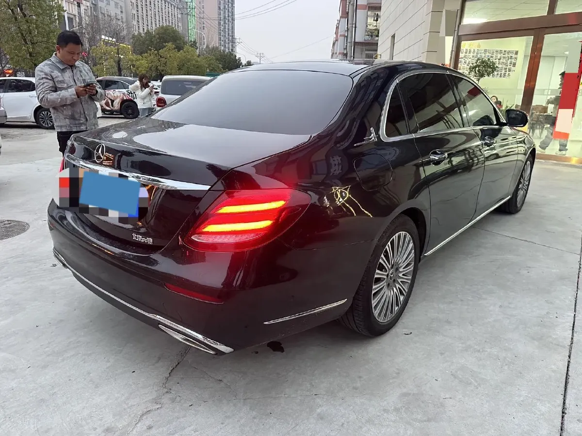 2020 Mercedes-Benz E Class 1.5T 184HP L4 9AT,autocango,china used car exporter,china ev exporter,chinese used car exporter,chinese used ev exporter
