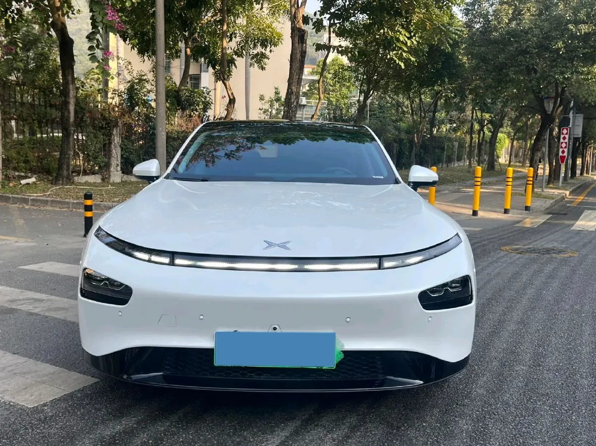 2023 Xpeng P7 BEV 70.8KWH,autocango,china used car exporter,china ev exporter,chinese used car exporter,chinese used ev exporter