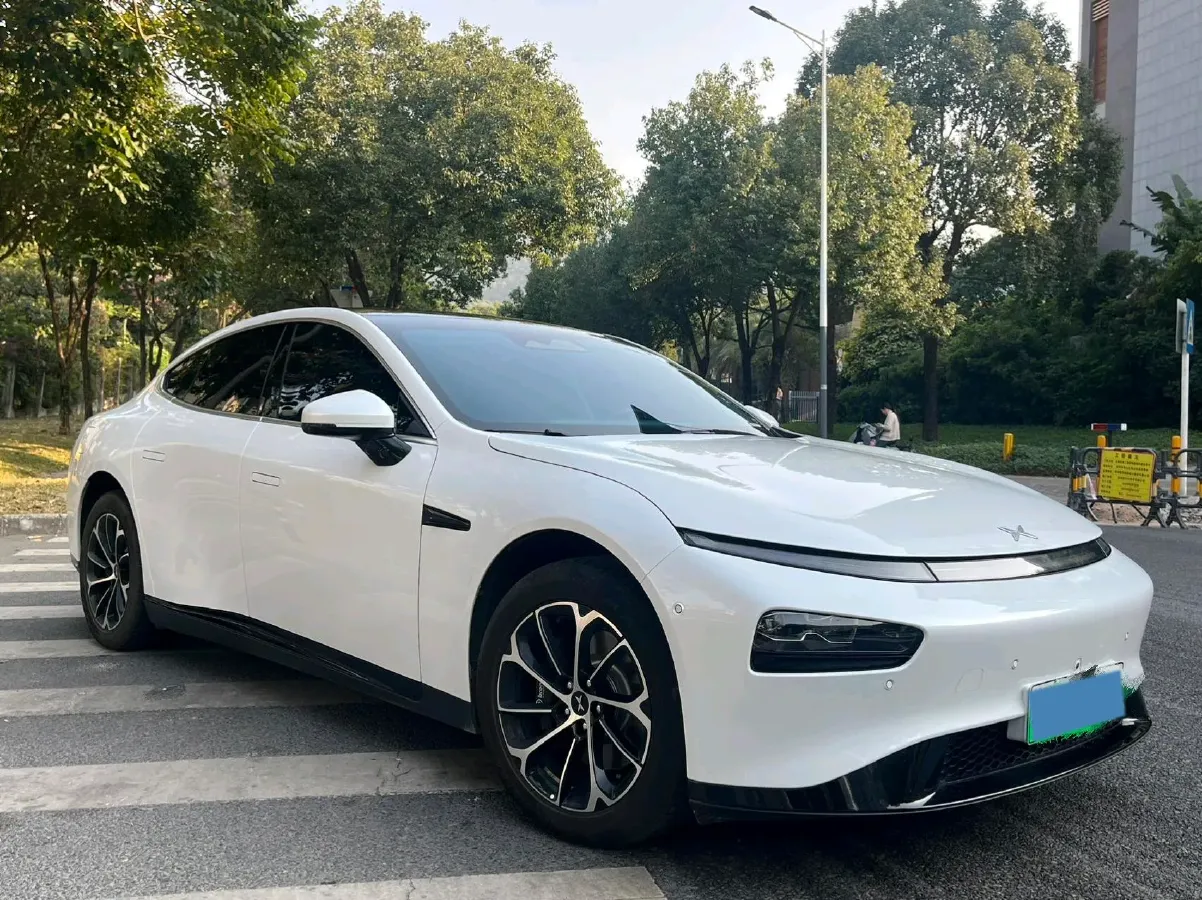 2023 Xpeng P7 BEV 70.8KWH,autocango,china used car exporter,china ev exporter,chinese used car exporter,chinese used ev exporter