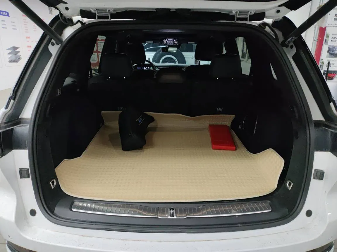 2023 Jeep Grand Cherokee 4XE 2.0T 272HP L4 8AT PHEV 17.107KWH,autocango,china used car exporter,china ev exporter,chinese used car exporter,chinese used ev exporter