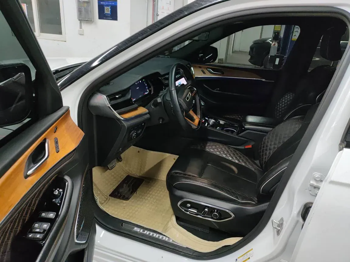 2023 Jeep Grand Cherokee 4XE 2.0T 272HP L4 8AT PHEV 17.107KWH,autocango,china used car exporter,china ev exporter,chinese used car exporter,chinese used ev exporter