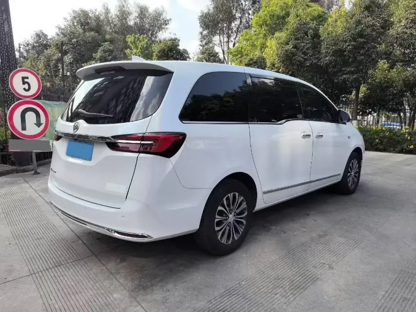 2021 Buick GL8 2.0T 237HP L4 9AT,autocango,china used car exporter,china ev exporter,chinese used car exporter,chinese used ev exporter