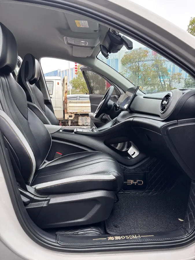 2025 BYD Sea Lion 05 DM-i 1.5L 101HP L4 E-CVT PHEV 12.9KWH,autocango,china used car exporter,china ev exporter,chinese used car exporter,chinese used ev exporter