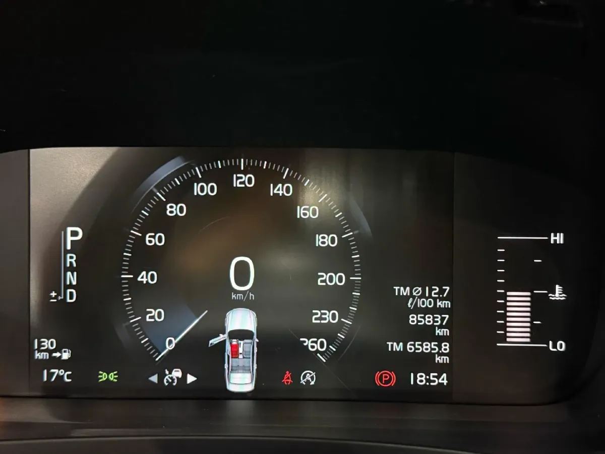 2019 Infiniti Q70 2.0T 211HP L4 7AT,autocango,china used car exporter,china ev exporter,chinese used car exporter,chinese used ev exporter