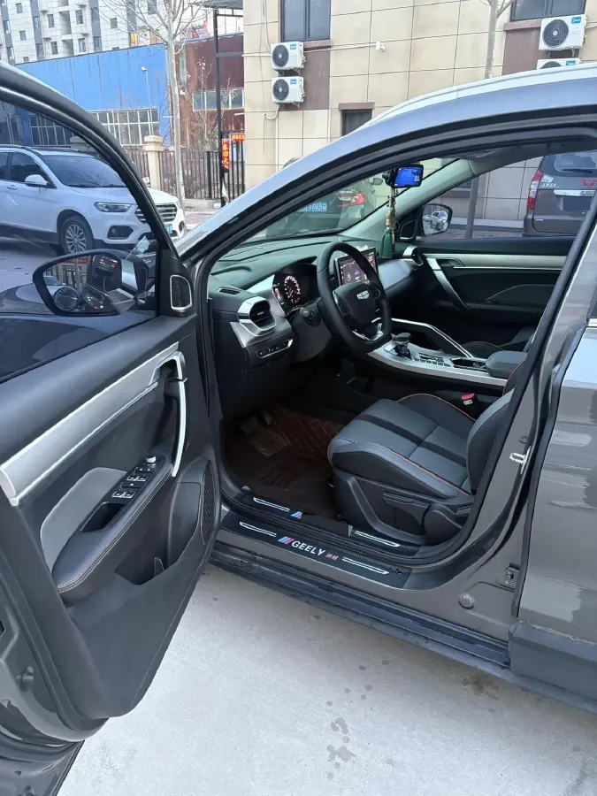 2023 Geely Coolray 1.5T 181HP L4 7DCT,autocango,china used car exporter,china ev exporter,chinese used car exporter,chinese used ev exporter