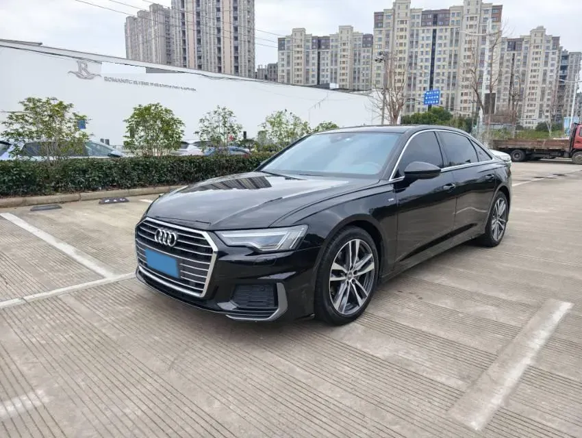 2019 Audi A6L 2.0T 190HP L4 7DCT,autocango,china used car exporter,china ev exporter,chinese used car exporter,chinese used ev exporter