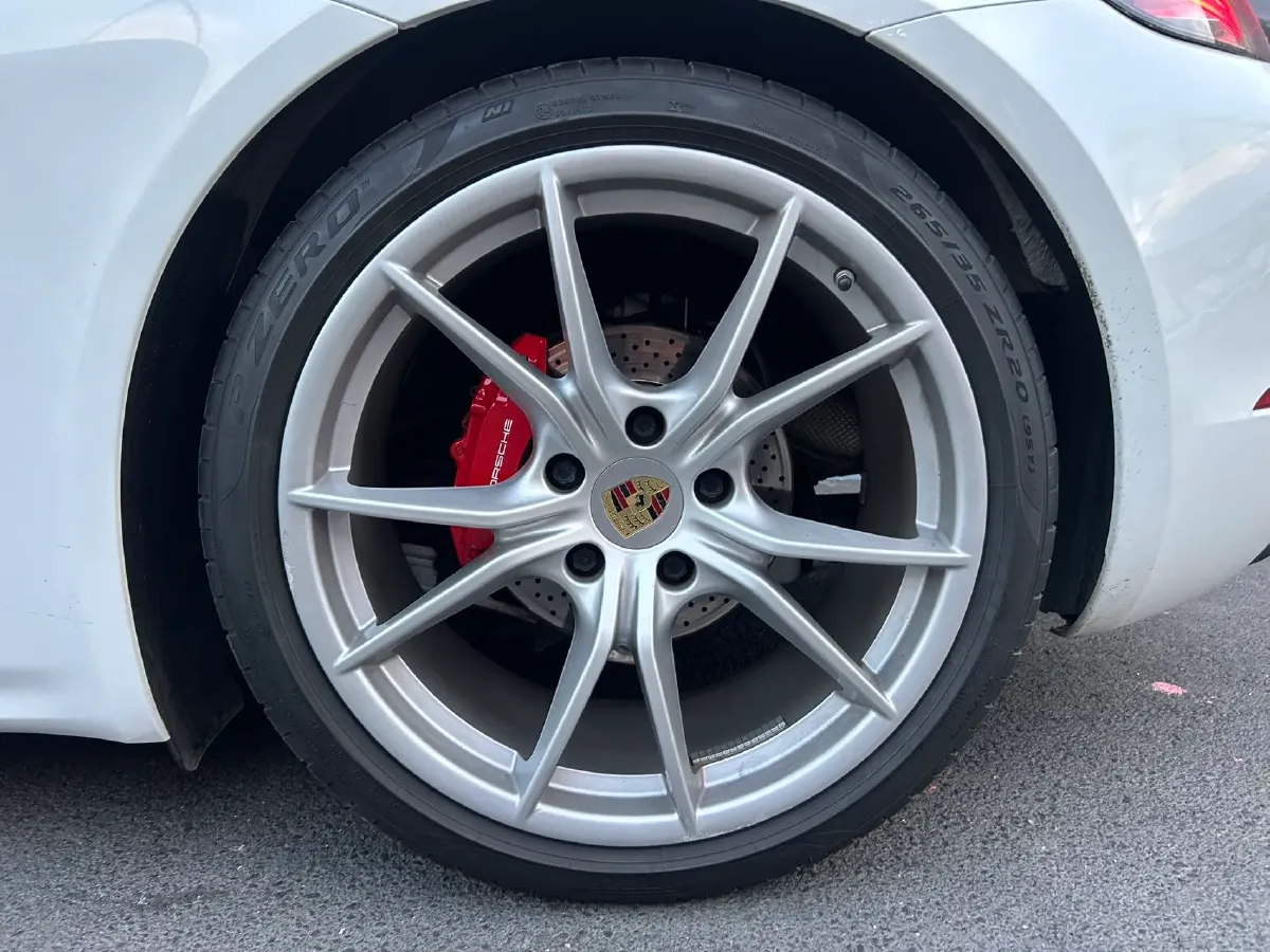 2022 Porsche 718 2.0T 250HP H4 7DCT,autocango,china used car exporter,china ev exporter,chinese used car exporter,chinese used ev exporter