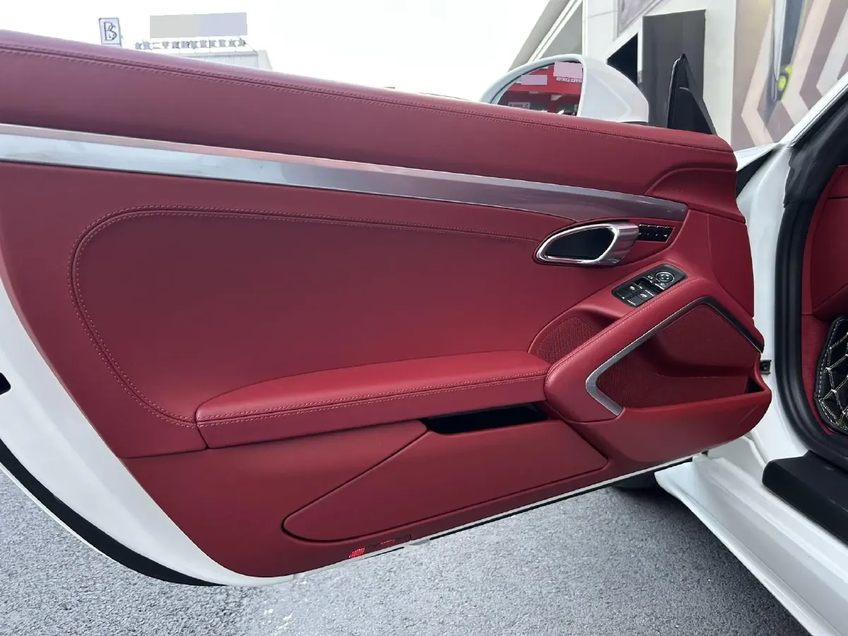 2022 Porsche 718 2.0T 250HP H4 7DCT,autocango,china used car exporter,china ev exporter,chinese used car exporter,chinese used ev exporter