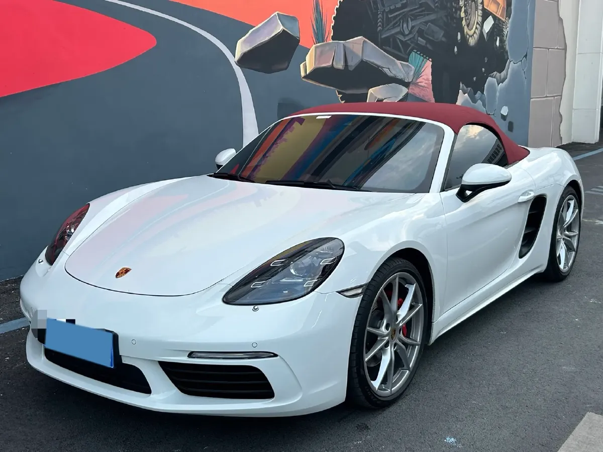 2022 Porsche 718 2.0T 250HP H4 7DCT,autocango,china used car exporter,china ev exporter,chinese used car exporter,chinese used ev exporter