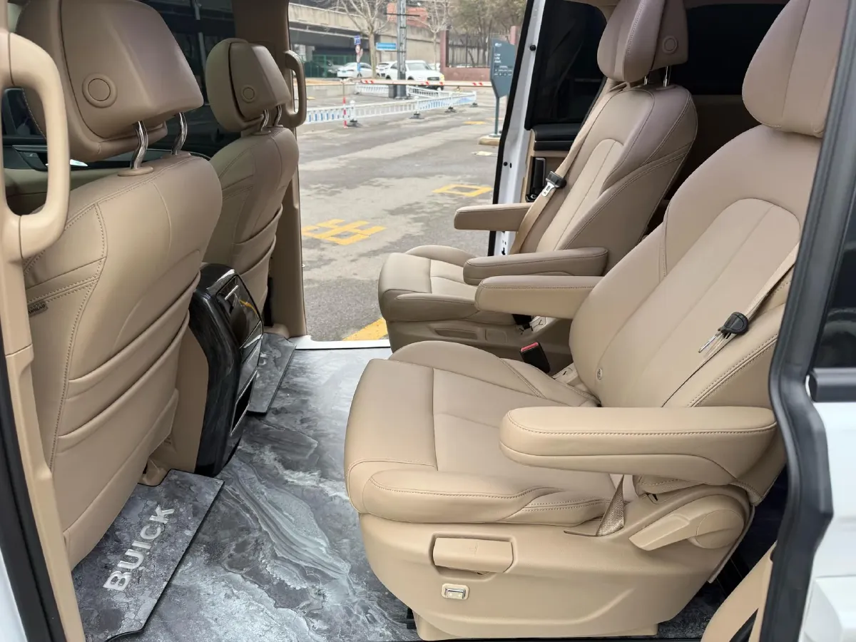 2025 Buick GL8 1.5T 180HP L4 2DHT PHEV,autocango,china used car exporter,china ev exporter,chinese used car exporter,chinese used ev exporter