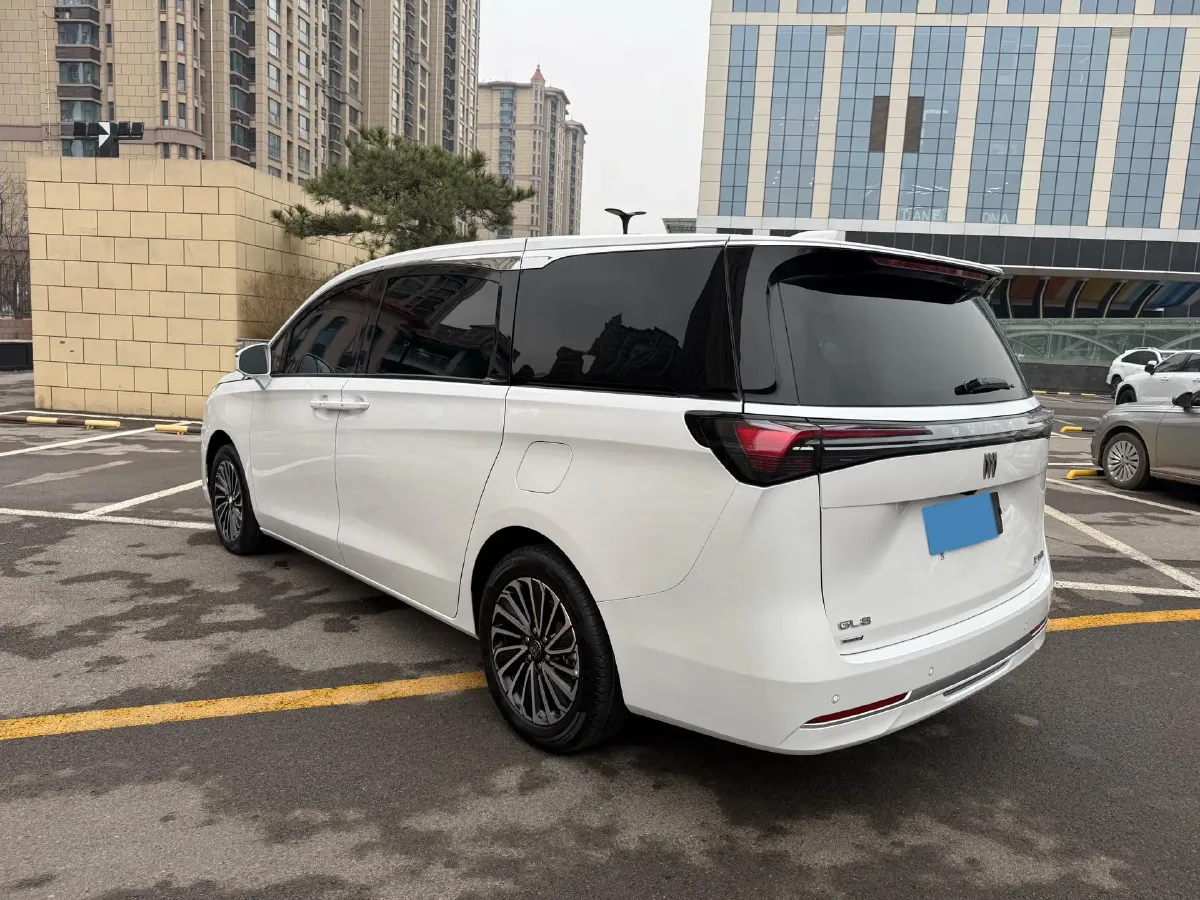 2025 Buick GL8 1.5T 180HP L4 2DHT PHEV,autocango,china used car exporter,china ev exporter,chinese used car exporter,chinese used ev exporter
