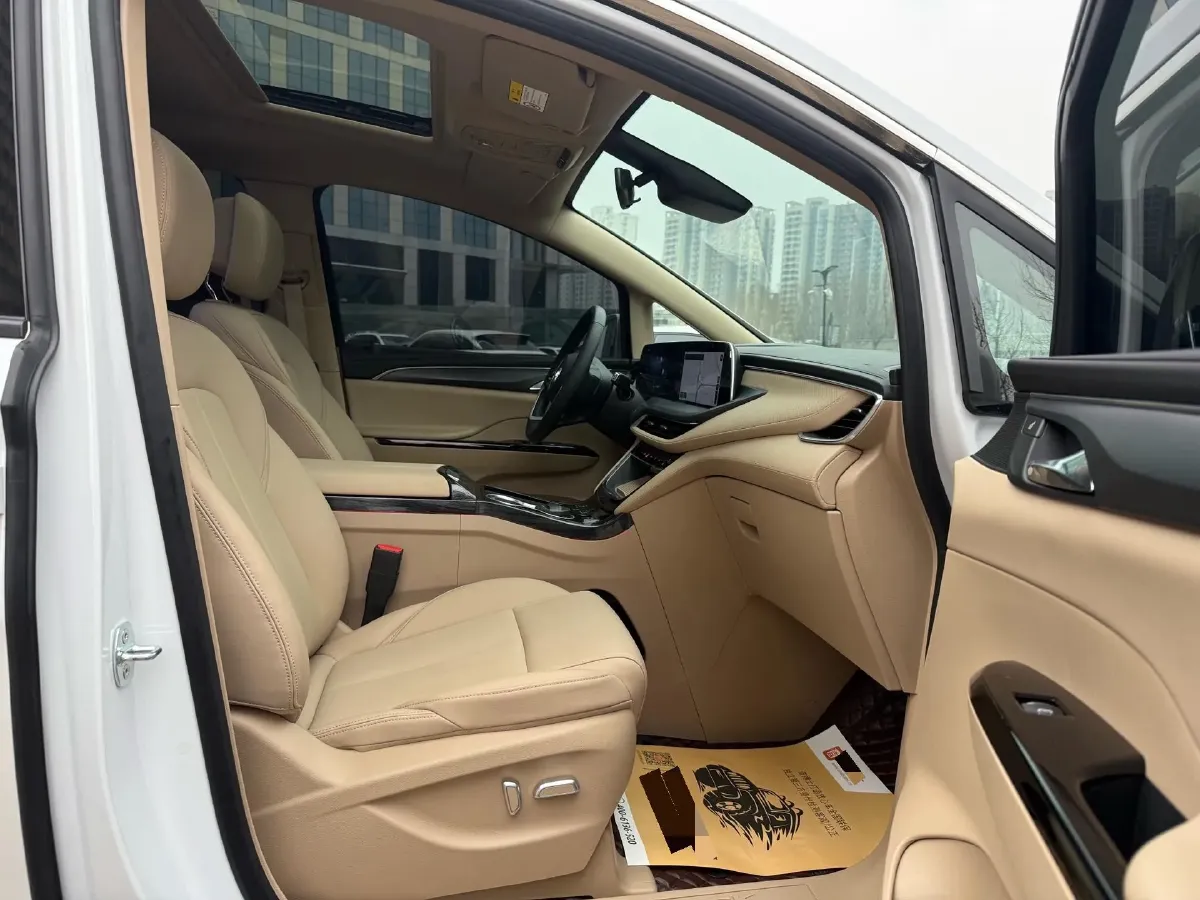 2025 Buick GL8 1.5T 180HP L4 2DHT PHEV,autocango,china used car exporter,china ev exporter,chinese used car exporter,chinese used ev exporter
