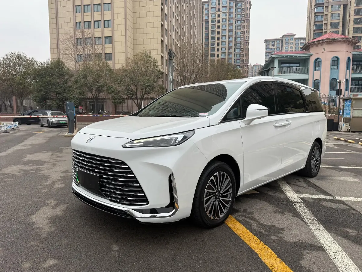 2025 Buick GL8 1.5T 180HP L4 2DHT PHEV,autocango,china used car exporter,china ev exporter,chinese used car exporter,chinese used ev exporter