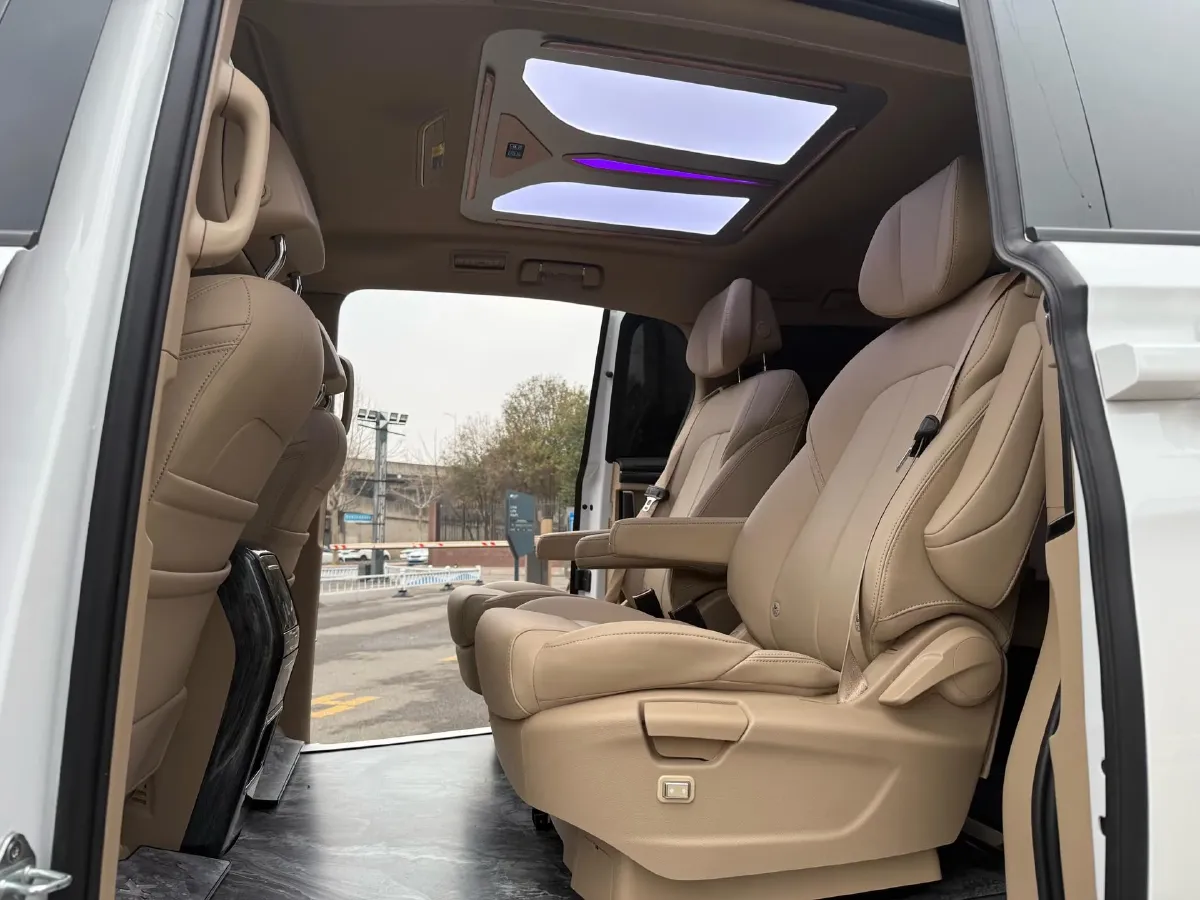 2025 Buick GL8 1.5T 180HP L4 2DHT PHEV,autocango,china used car exporter,china ev exporter,chinese used car exporter,chinese used ev exporter