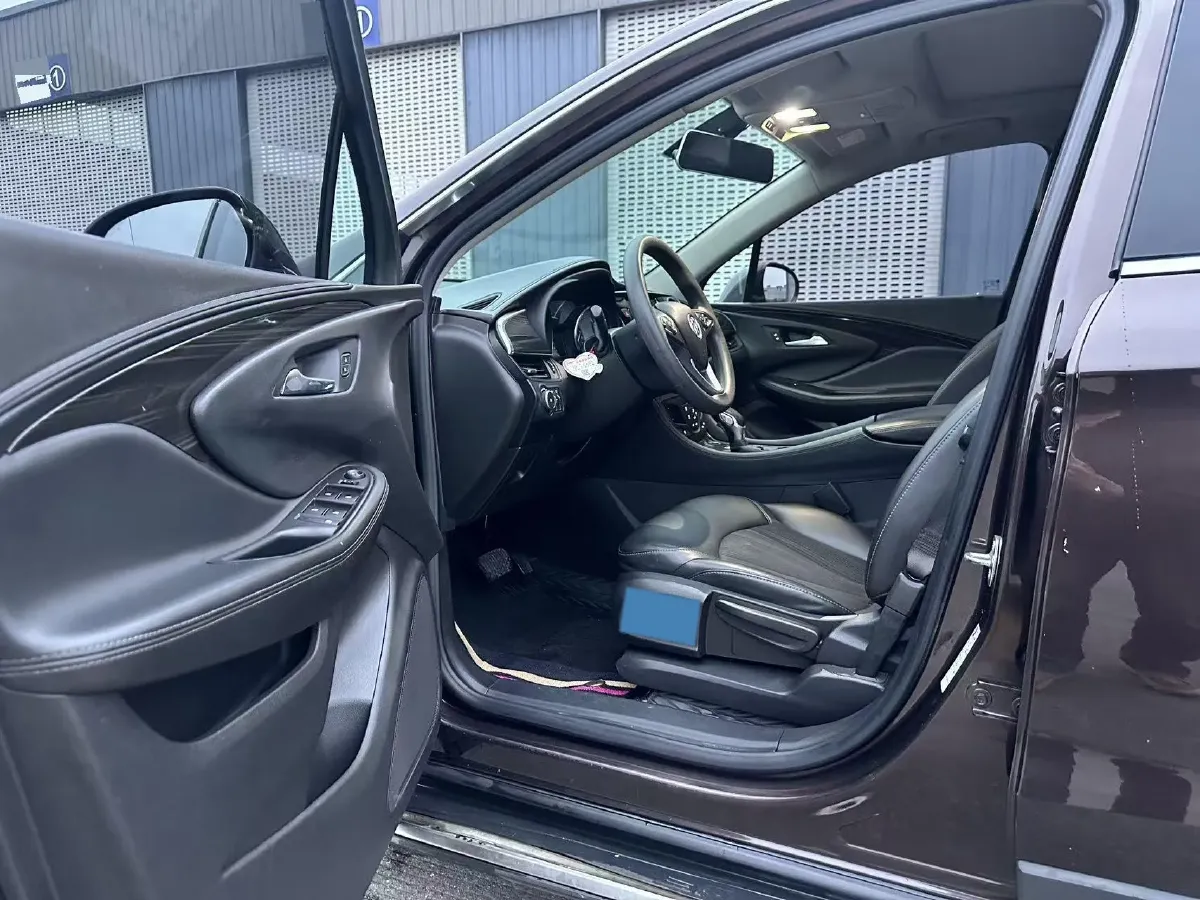 2021 Buick EnvisionPlus 1.5T 169HP L4 7DCT,autocango,china used car exporter,china ev exporter,chinese used car exporter,chinese used ev exporter
