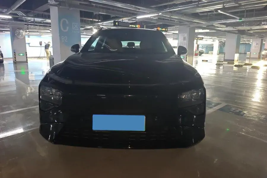 2025 Xpeng G9 BEV 79KWH,autocango,china used car exporter,china ev exporter,chinese used car exporter,chinese used ev exporter