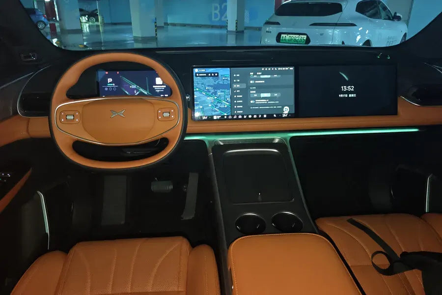 2025 Xpeng G9 BEV 79KWH,autocango,china used car exporter,china ev exporter,chinese used car exporter,chinese used ev exporter