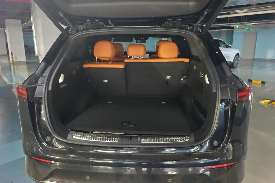 2025 Xpeng G9 BEV 79KWH,autocango,china used car exporter,china ev exporter,chinese used car exporter,chinese used ev exporter