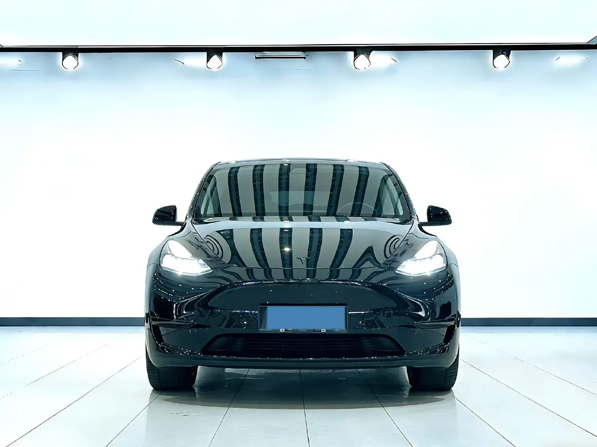 2022 Tesla Model Y BEV 60KWH,autocango,china used car exporter,china ev exporter,chinese used car exporter,chinese used ev exporter