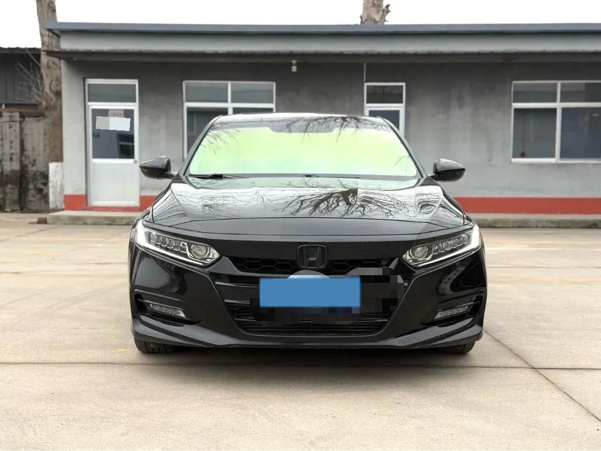 2018 Honda Accord 1.5T 194HP L4 CVT,autocango,china used car exporter,china ev exporter,chinese used car exporter,chinese used ev exporter