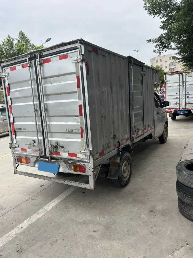 2019 WuLing RongGuang New Truck 1.8L 133HP L4 5MT,autocango,china used car exporter,china ev exporter,chinese used car exporter,chinese used ev exporter