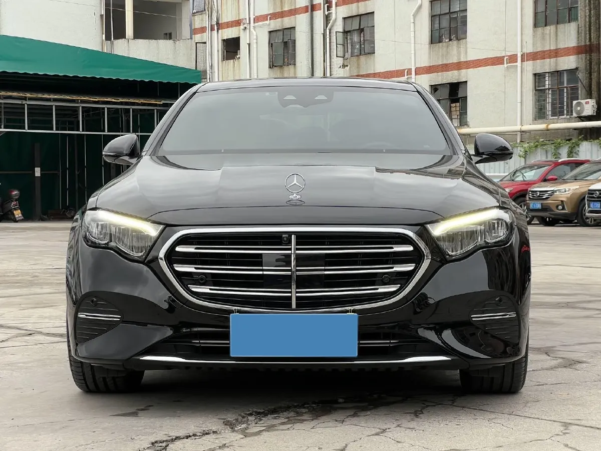 2024 Mercedes-Benz E Class 2.0T 258HP L4 9AT,autocango,china used car exporter,china ev exporter,chinese used car exporter,chinese used ev exporter