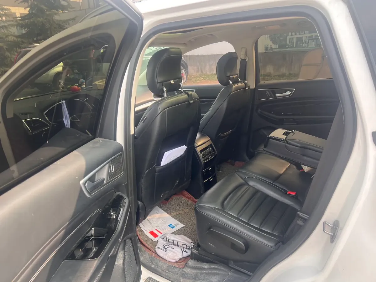 2018 Ford Edge 2.0T 245HP L4 6AT,autocango,china used car exporter,china ev exporter,chinese used car exporter,chinese used ev exporter