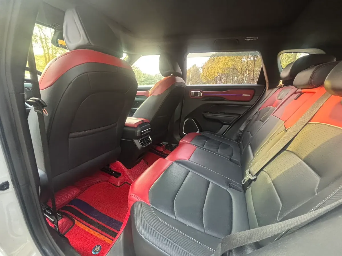 2020 Geely ICON 1.5T 177HP L3 7DCT,autocango,china used car exporter,china ev exporter,chinese used car exporter,chinese used ev exporter