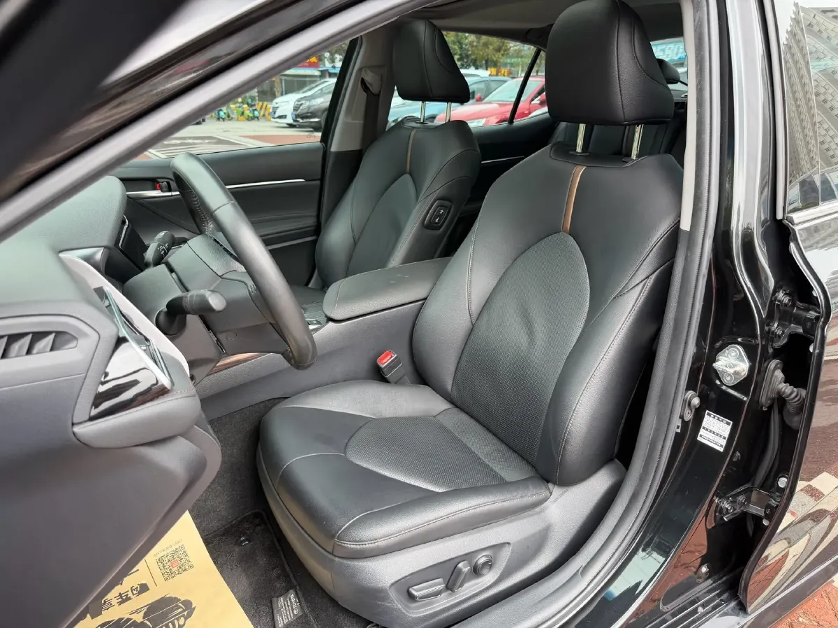 2019 Toyota Camry 2.0L 178HP L4 CVT,autocango,china used car exporter,china ev exporter,chinese used car exporter,chinese used ev exporter