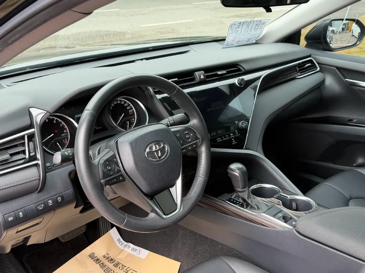 2019 Toyota Camry 2.0L 178HP L4 CVT,autocango,china used car exporter,china ev exporter,chinese used car exporter,chinese used ev exporter