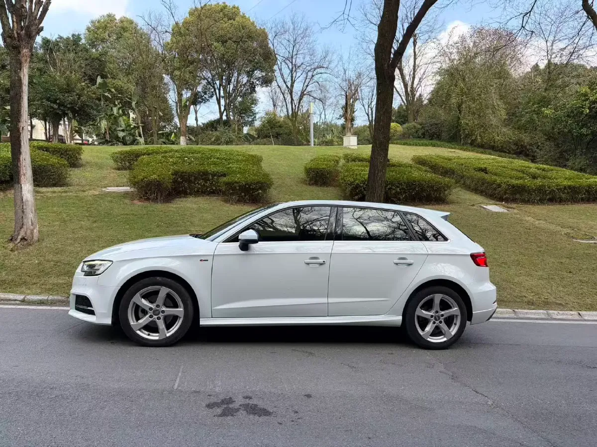 2020 Audi A3 1.4T 150HP L4 7DCT,autocango,china used car exporter,china ev exporter,chinese used car exporter,chinese used ev exporter