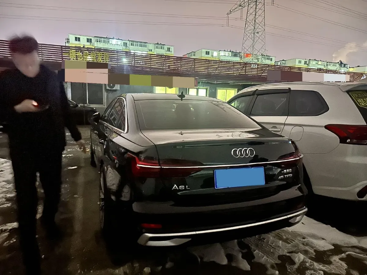 2023 Audi A6L 2.0T 245HP L4 7DCT,autocango,china used car exporter,china ev exporter,chinese used car exporter,chinese used ev exporter