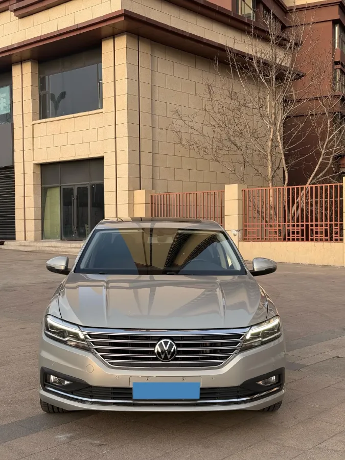 2021 Volkswagen Lavida 1.4T 150HP L4 7DCT,autocango,china used car exporter,china ev exporter,chinese used car exporter,chinese used ev exporter