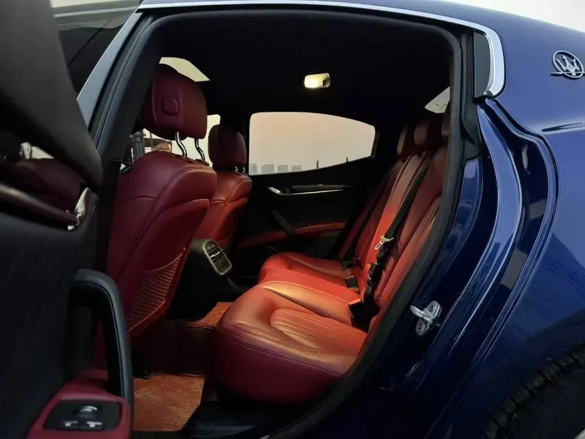 2019 Maserati Ghibli 3.0T 350HP V6 8AT,autocango,china used car exporter,china ev exporter,chinese used car exporter,chinese used ev exporter
